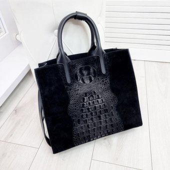 Женская замшевая сумка квадратная стильная комбинированная под рептилию черная замша+экокожа